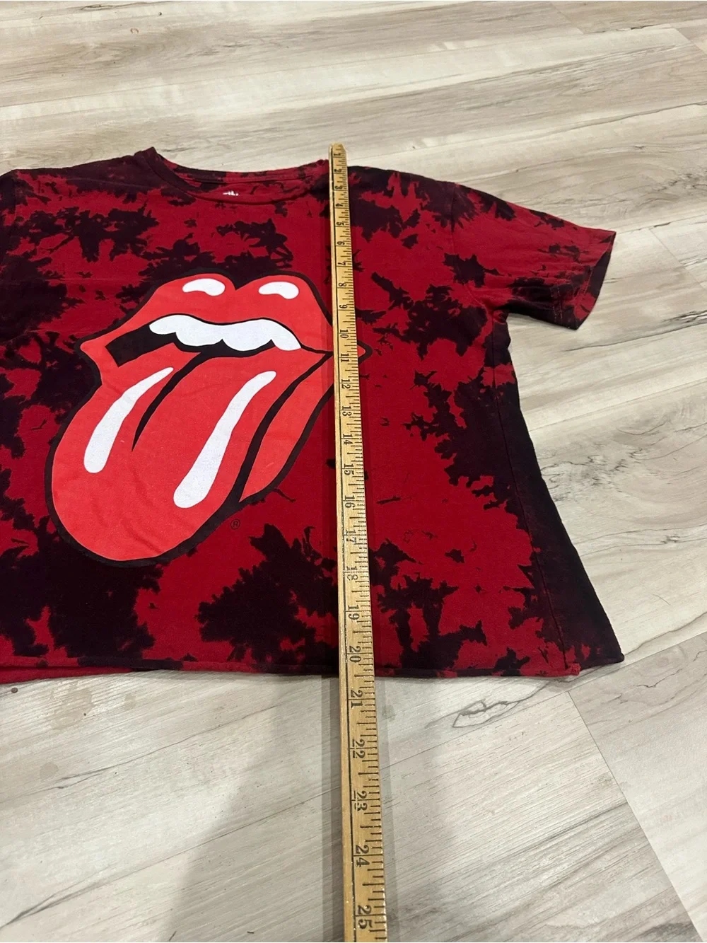 Rolling Stones Tongue Logo T Shirt Women’s Small Red Black Tie Dye band tee